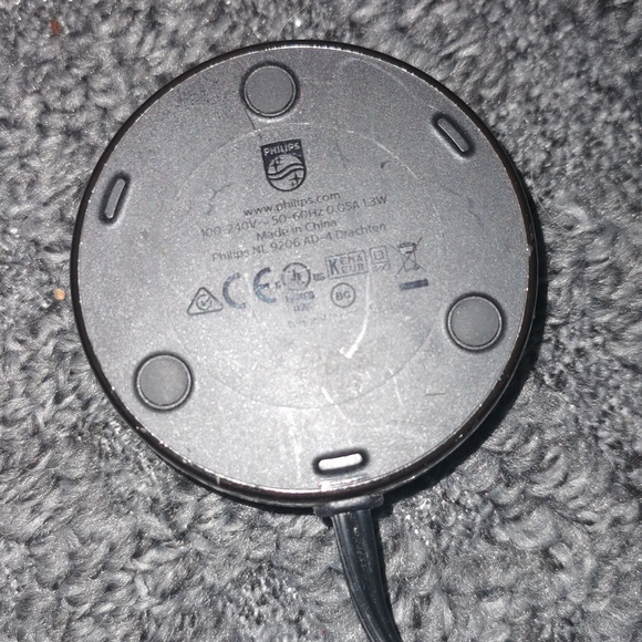 Phillips diamond clean smart toothbrush charger - Picture 2 of 2